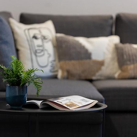 Metro Plac Wilsona Apartments Mickiewicza By Noclegi Renters Warsawa Bagian luar foto