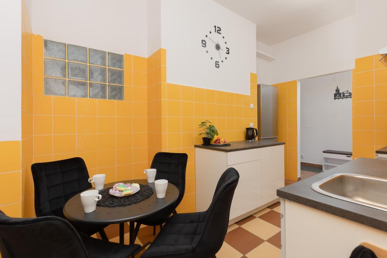 Metro Plac Wilsona Apartments Mickiewicza By Noclegi Renters Warsawa Bagian luar foto