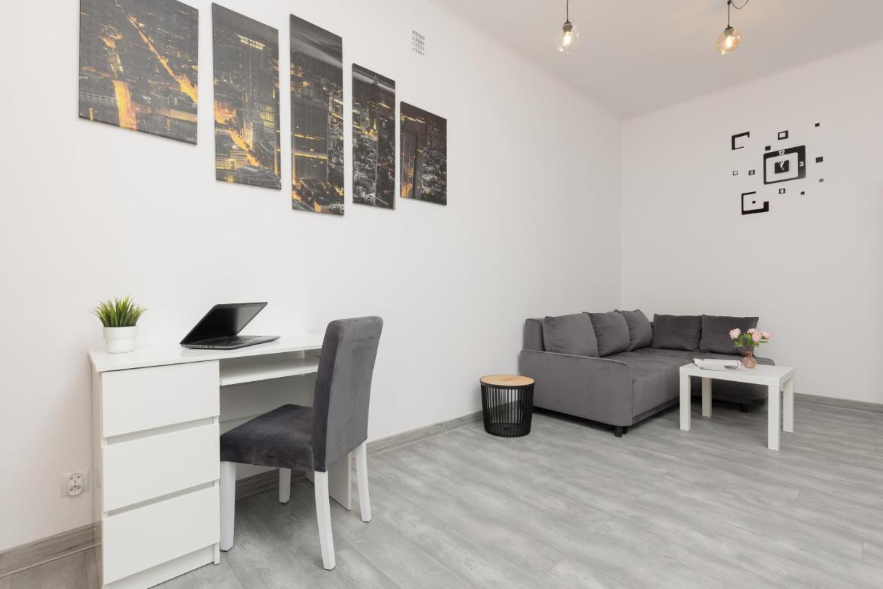 Metro Plac Wilsona Apartments Mickiewicza By Noclegi Renters Warsawa Bagian luar foto