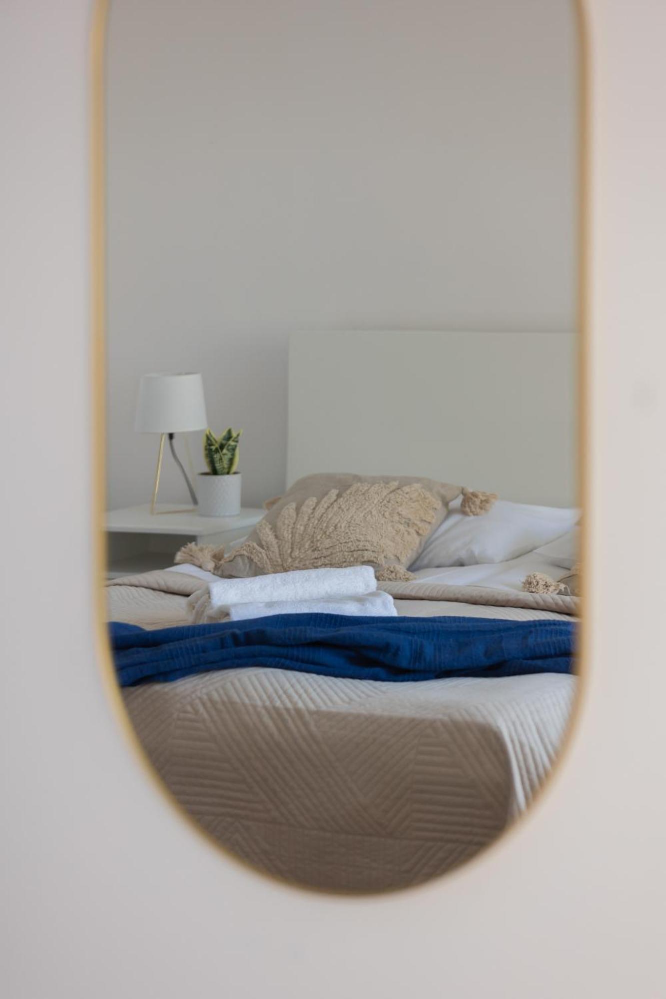 Metro Plac Wilsona Apartments Mickiewicza By Noclegi Renters Warsawa Bagian luar foto